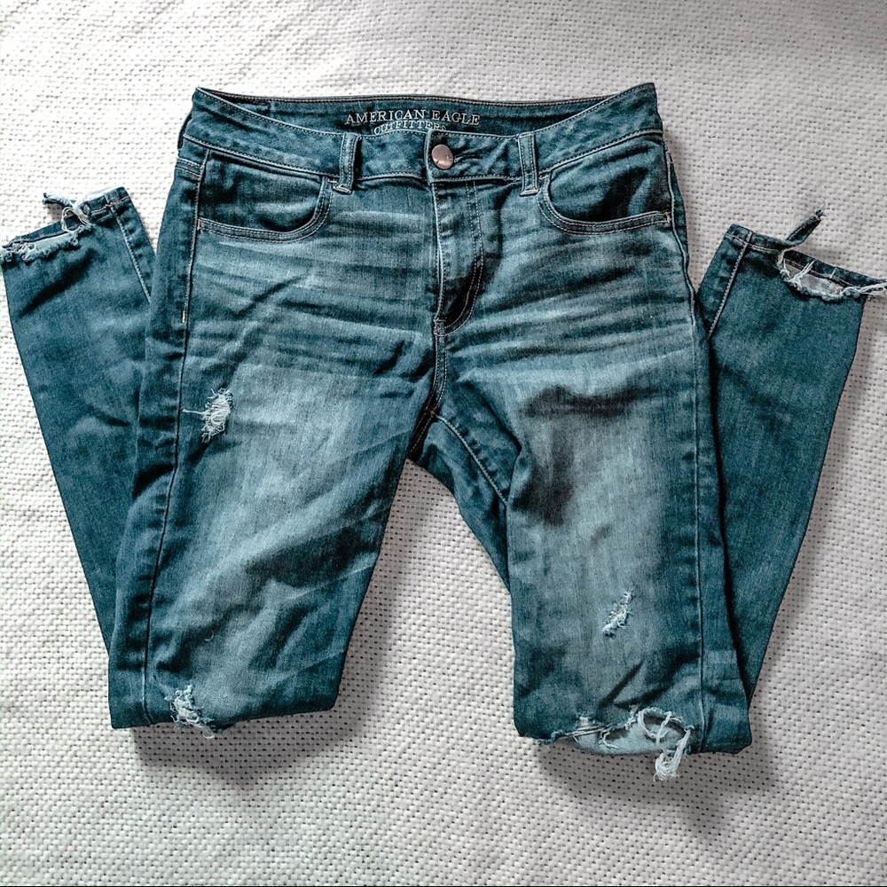 american eagle ripped skinny jeans size 8